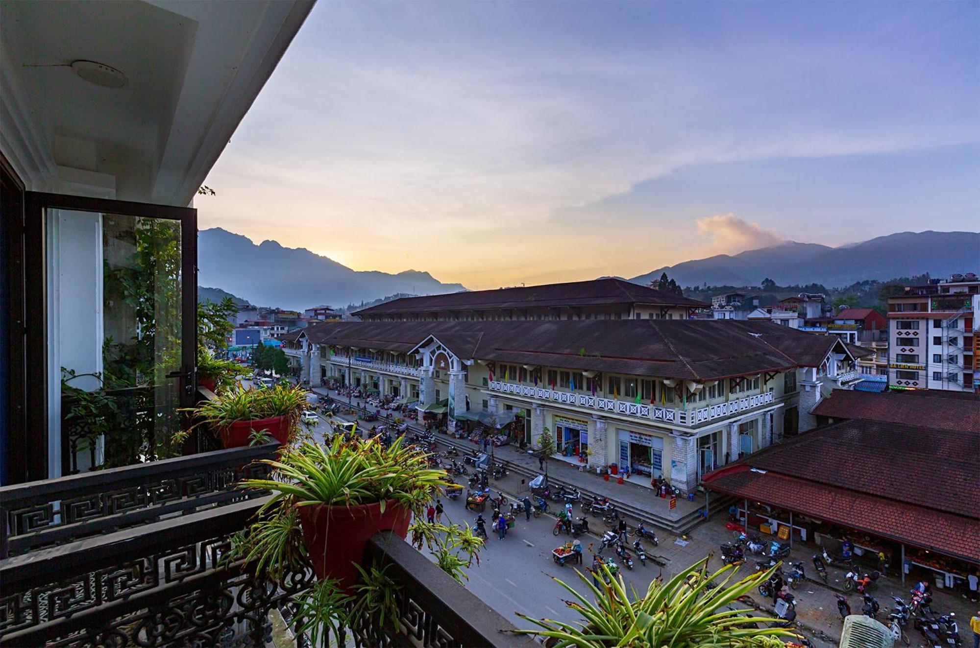 Sapa Full House Hotel Exterior foto